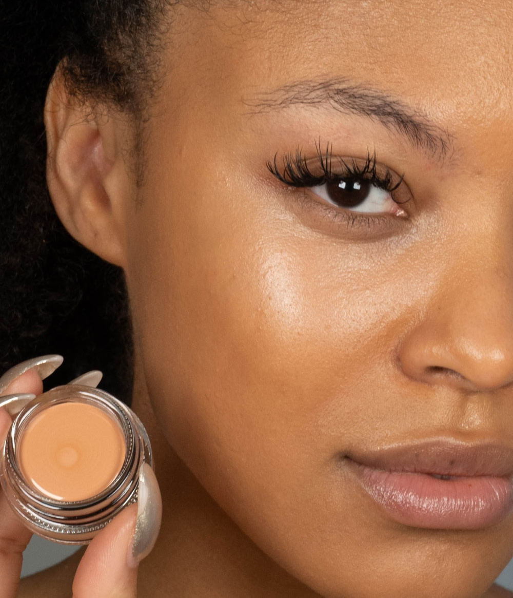 WAKE ME UP CREAM - MEDIUM TO DEEP