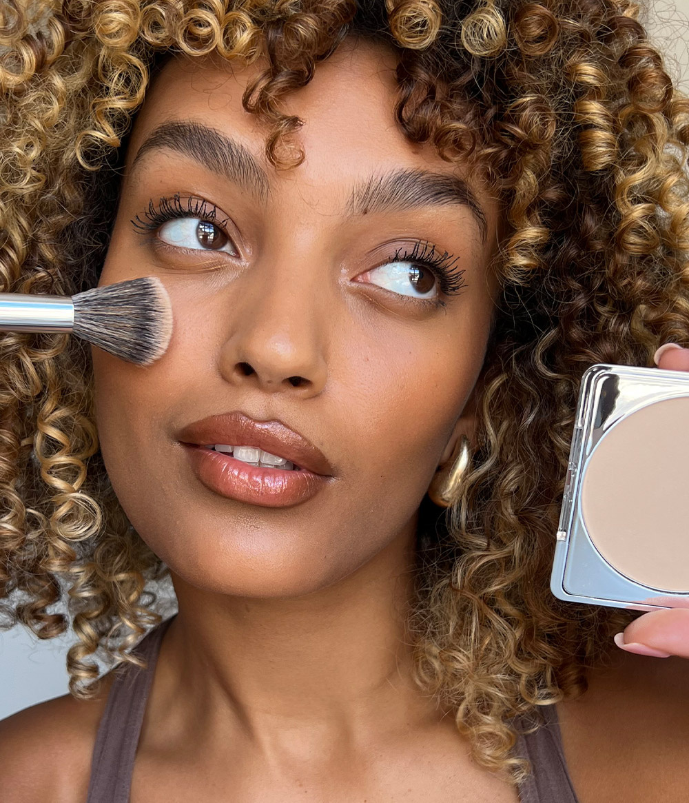 OUT OF FOCUS OUT OF FOCUS