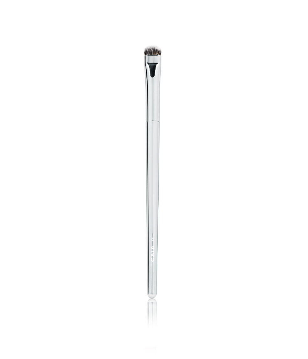 SMUDGER BRUSH 11 i gruppen BORSTAR & TILLBEHÖR / BORSTAR / Ögonskuggsborstar hos CAIA Cosmetics (CAI155)