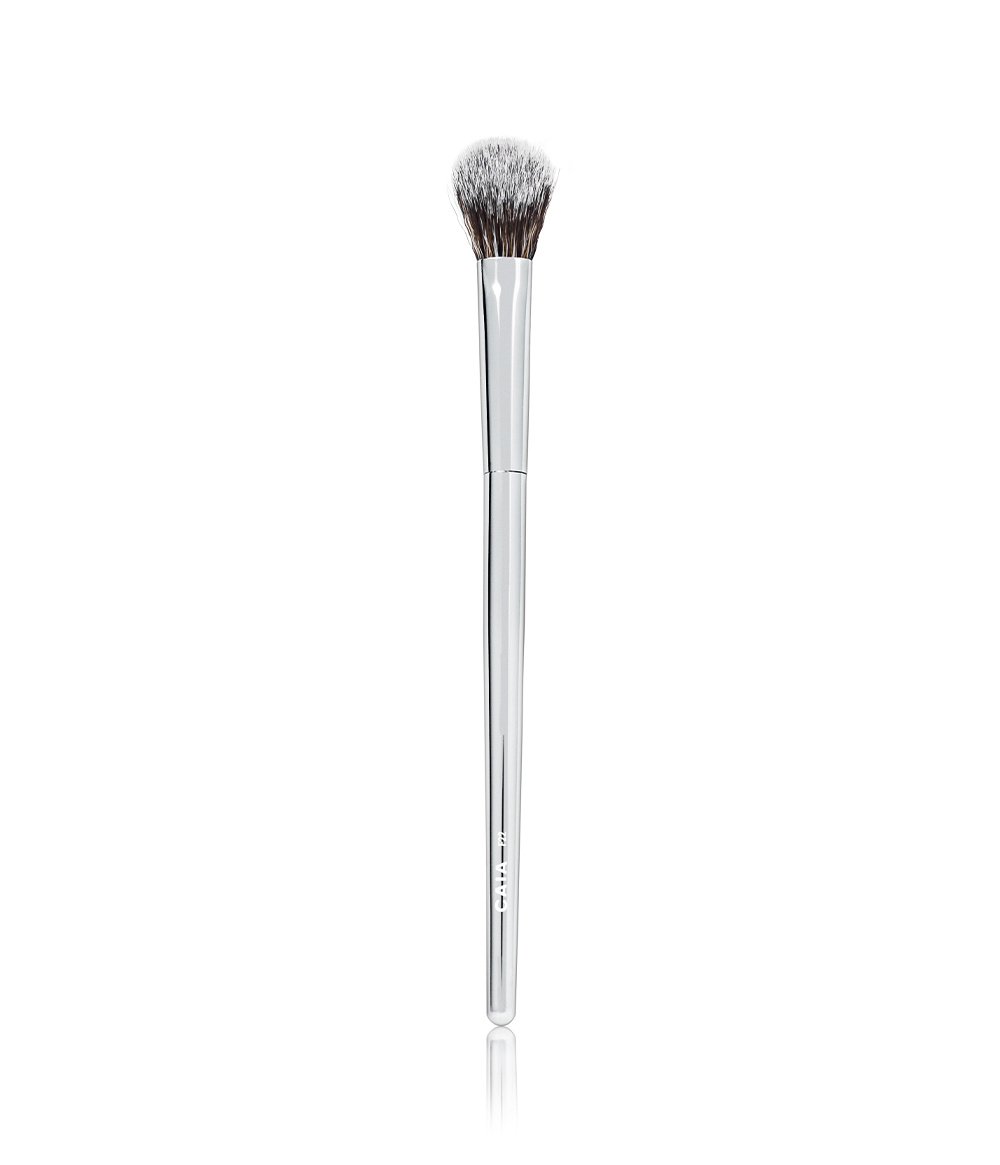 ANGLED CONCEALER BRUSH 22 i gruppen BORSTAR & TILLBEHÖR / BORSTAR / Sminkborstar hos CAIA Cosmetics (CAI548)