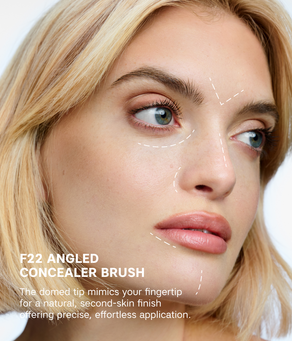 ANGLED CONCEALER BRUSH F22 ANGLED CONCEALER BRUSH F22